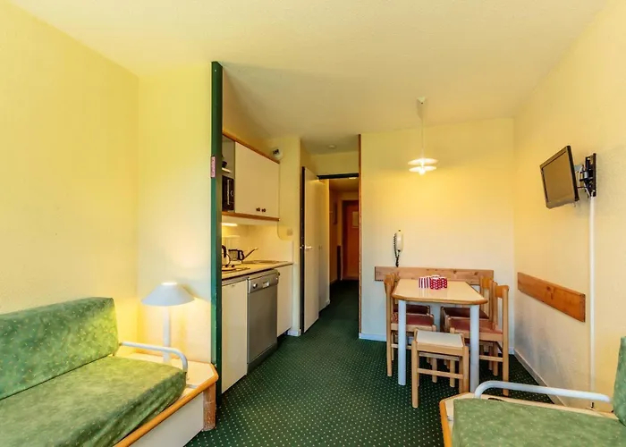 Апартаменты Le De 4 - 2 Pieces Pour 5 Personnes De 26m² Mae-8143 La Plagne-Tarentaise